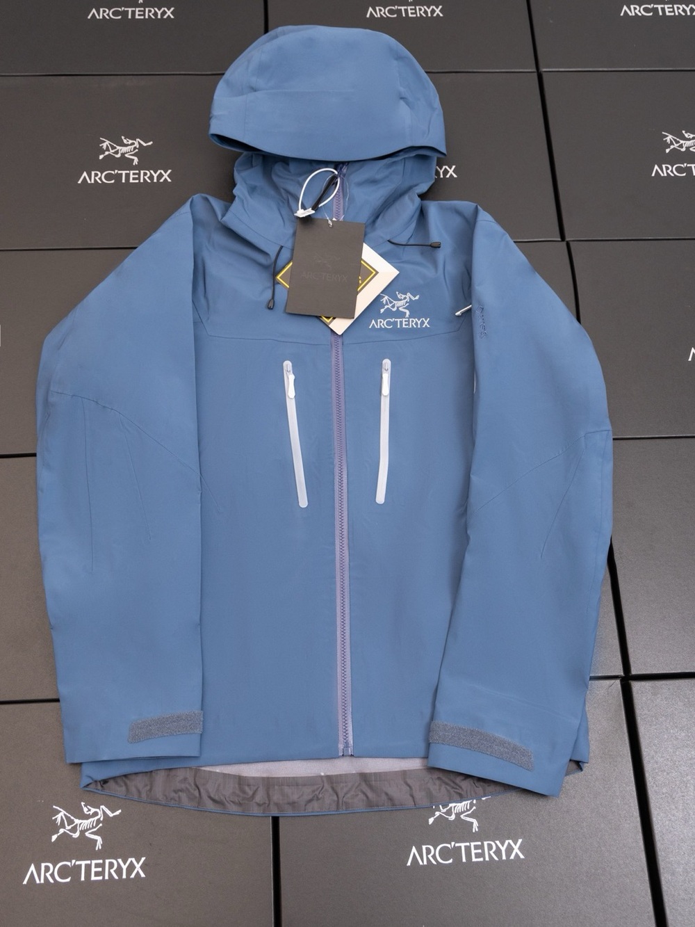 Arc'teryx Men's Slate Blue Waterproof Hooded Rain Jacket